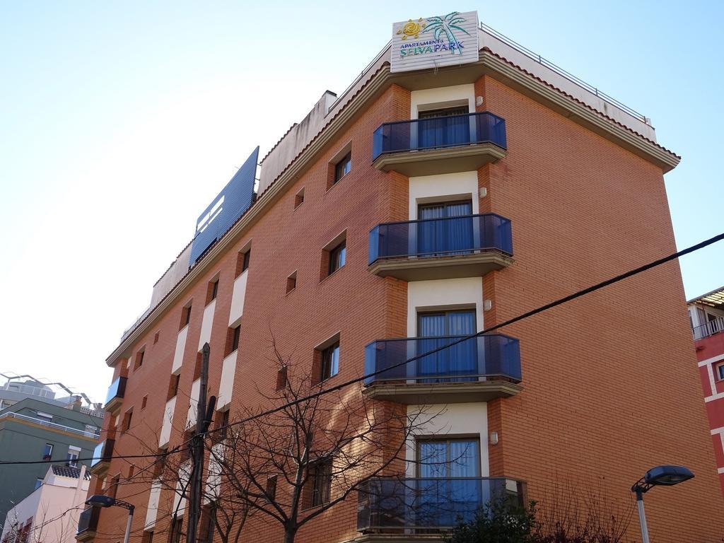 Apartamentos Selvapark Lloret de Mar Exterior photo