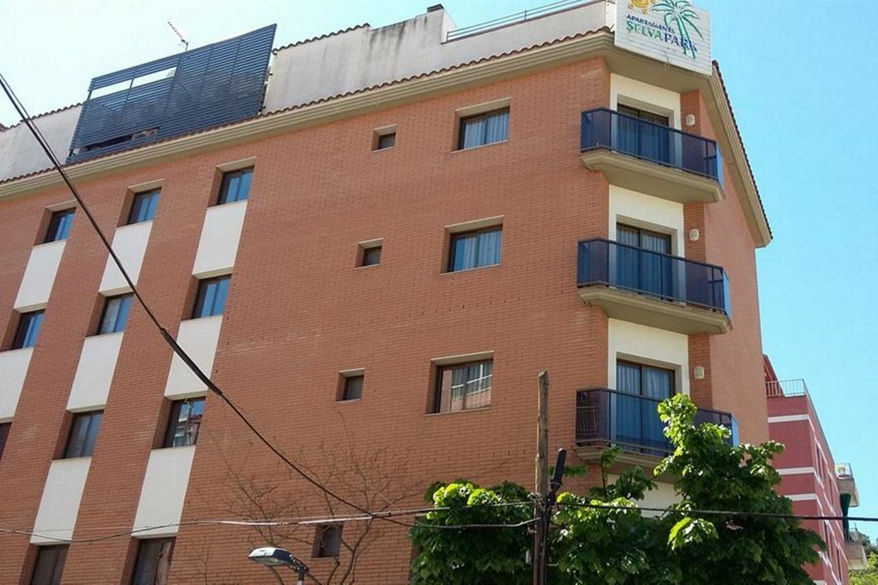 Apartamentos Selvapark Lloret de Mar Exterior photo
